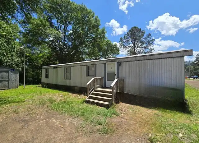 Property at 1581 Rim Rd, Fayetteville, NC, 28314, 2 beds, 1 bath, [object Object]