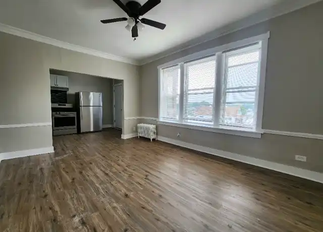 Property at 7848 S Burnham Ave Unit 3N, Chicago, IL, 60649, 2 beds, 1 bath, [object Object]