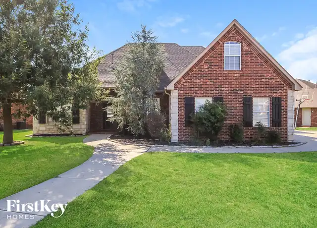 Property at 13909 Korbyn Dr, Yukon, OK, 73099, 4 beds, 2.5 baths, [object Object]