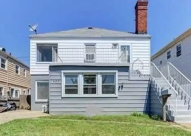 Property at 627 W Park Ave, Long Beach, NY, 11561, 3 beds, 1 bath, [object Object]
