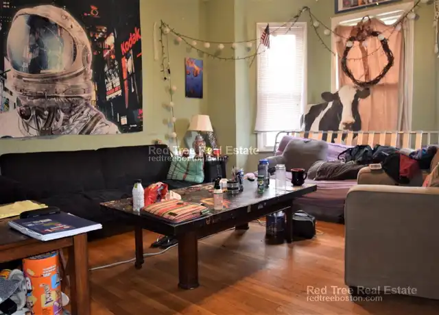 Property at 216 Freeman St Unit 2, Brookline, MA, 02446, 4 beds, 2 baths, [object Object]