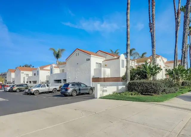 Photo of 336 Pine Ave, Carlsbad, CA 92008