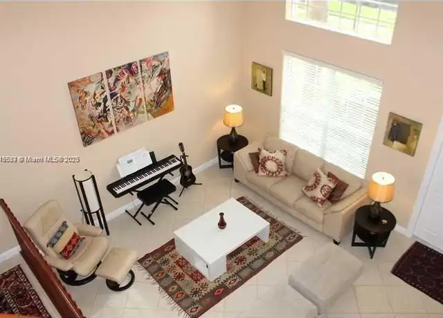 Property at 5458 SW 195th Ter, Miramar, FL, 33029, 4 beds, 3 baths, [object Object]