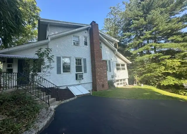 Property at 536 River Rd, Chatham, NJ, 07928, 3 beds, 2.5 baths, [object Object]