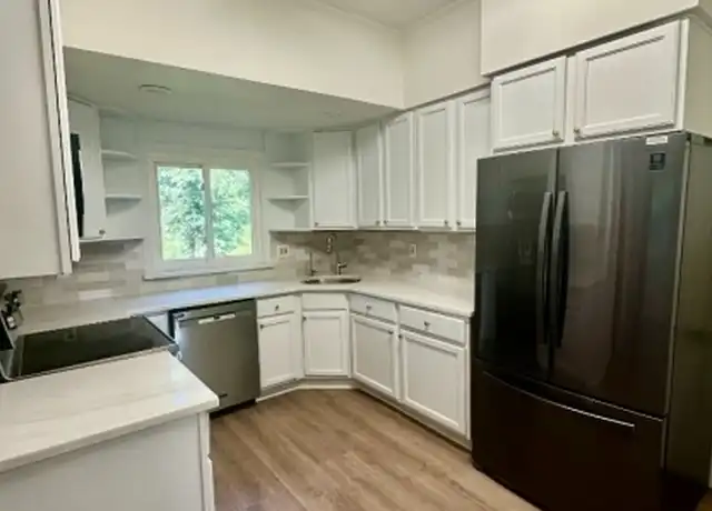 Property at 536 River Rd, Chatham, NJ, 07928, 3 beds, 2.5 baths, [object Object]