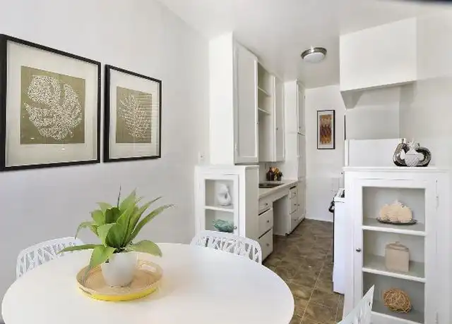 Property at 232 S Reeves Dr, Beverly Hills, CA, 90212, 0 beds, 1 bath, [object Object]