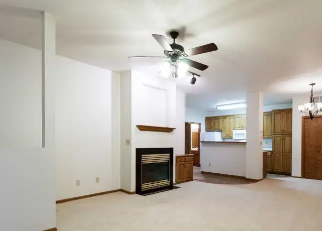 Property at 3201 23rd Ave S, Fargo, ND, 58103, 2 beds, 1.5 baths, [object Object]