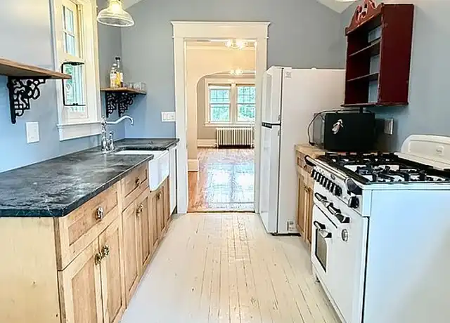 Property at 124 Ketcham Ave, Amityville, NY, 11701, 4 beds, 2 baths, [object Object]