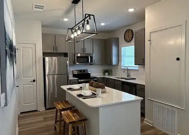 Property at Seagrass Cottages at Northshore - 544 Olympic, Portland, TX, 78374, 1-2 bed, 1-2 bath, [object Object]