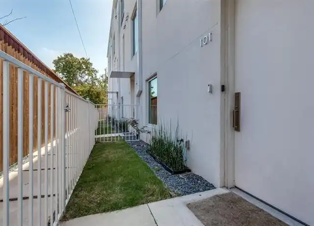 Property at 4626 Coles Manor Pl #101, Dallas, TX, 75204, 2 beds, 2.5 baths, [object Object]