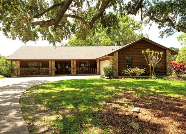 Property at 5848 Windmill Ct, Belle Isle, FL, 32809, 3 beds, 2 baths, [object Object]
