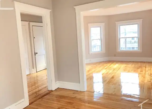 Property at 131 Brooks St, Brighton, MA, 02135, 4 beds, 2 baths, [object Object]