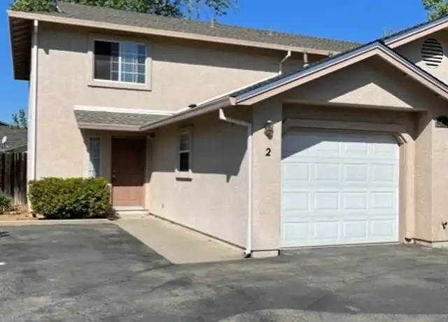 Property at 817 Cally Ct Unit 2, Redding, CA, 96003, 3 beds, 2 baths, [object Object]