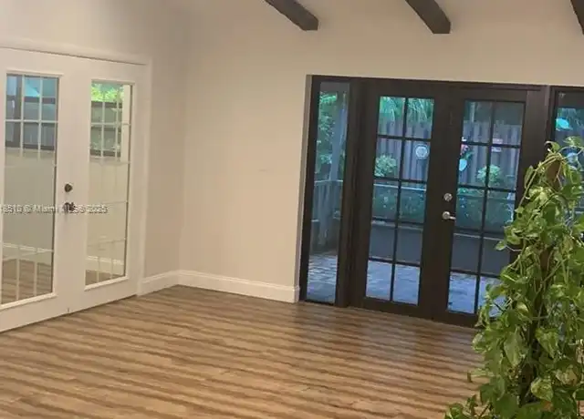 Property at 11269 SW 116th Ter #11269, Miami, FL, 33176, 2 beds, 1 bath, [object Object]