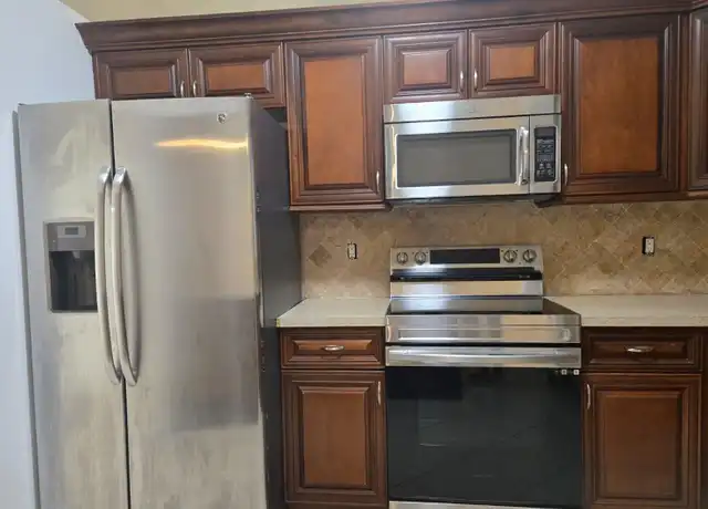 Property at 4851 NW 15th St, Coconut Creek, FL, 33063, 4 beds, 2 baths, [object Object]