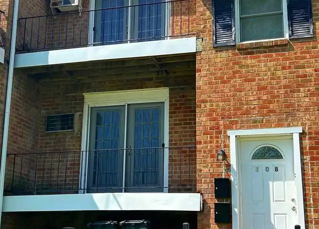 Property at 108 E Oak Ln Unit 3, Glenolden, PA, 19036, 2 beds, 1 bath, [object Object]