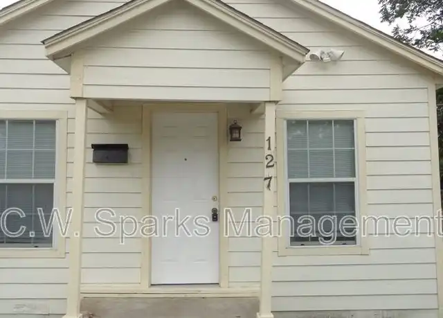 Property at 127 West Avenue A Unit A, Garland, TX, 75040, 1 bed, 1 bath, [object Object]
