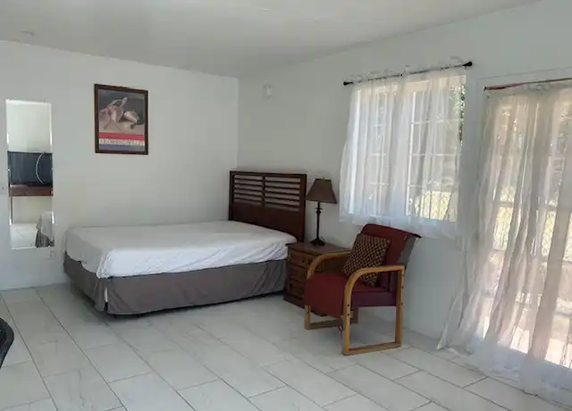 Property at 15338 Hart St Unit 3, Van Nuys, CA, 91406, 0 beds, 1 bath, [object Object]