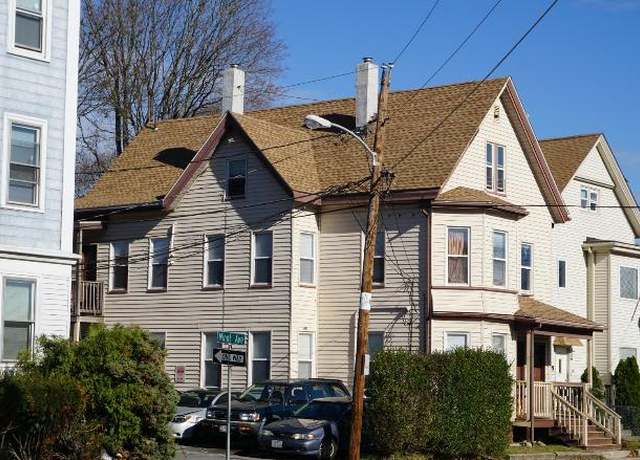 Photo of 237 Belmont St, Brockton, MA 02301