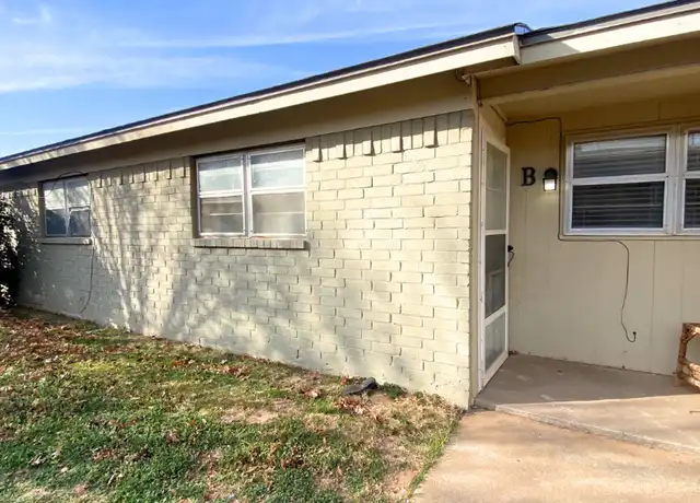 Property at 7304 Avenue U Unit B, Lubbock, TX, 79423, 3 beds, 2 baths, [object Object]