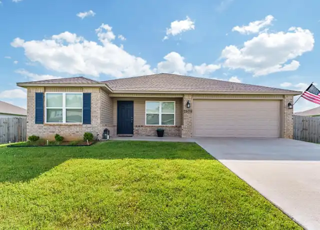 Property at 2809 Bauer St, Pea Ridge, AR, 72751, 4 beds, 2 baths, [object Object]