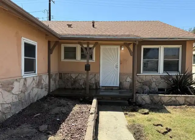 Property at 140 W Barclay St, Long Beach, CA, 90805, 3 beds, 2 baths, [object Object]