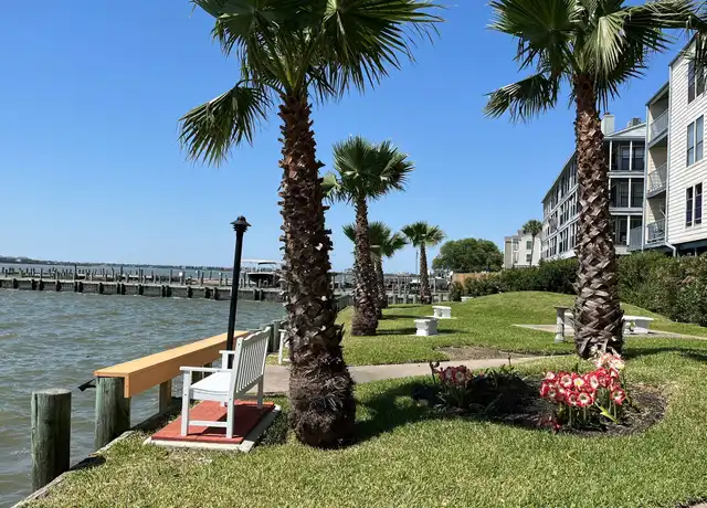 Property at 4001 Nasa Pkwy #305, El Lago, TX, 77586, 1 bed, 1 bath, [object Object]