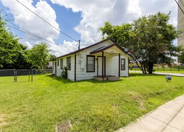 Property at 1635 Park Pl, College Station, TX, 77840, 3 beds, 2 baths, [object Object]