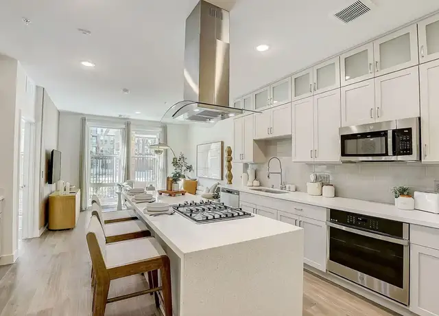 Photo of 6755 W Arby Ave, Las Vegas, NV 89118