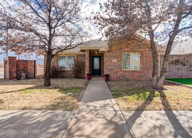 Property at 5801 110th St, Lubbock, TX, 79424, 3 beds, 2 baths, [object Object]