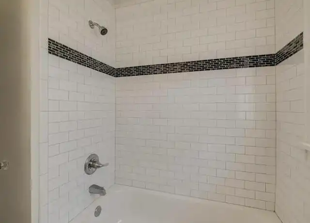 Property at 913 East Dr, Oklahoma City, OK, 73105, 3 beds, 1 bath, [object Object]