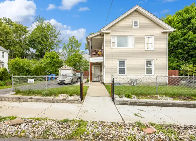 Property at 17 Crown St, New Britain, CT, 06053, 2 beds, 1 bath, [object Object]