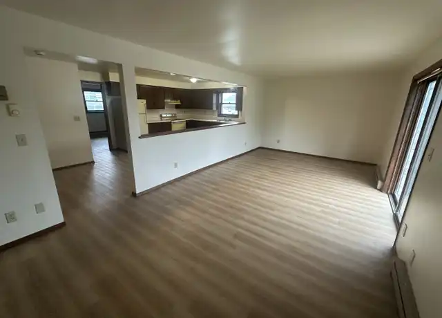 Property at 1023 Lawe St, Kaukauna, WI, 54130, 1 bed, 1 bath, [object Object]