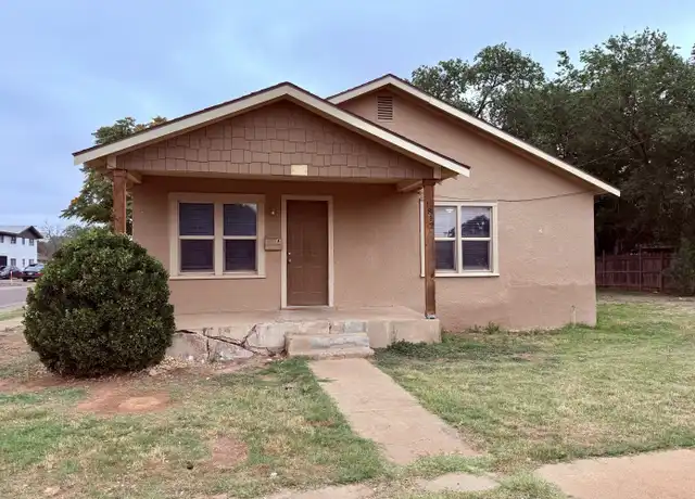 Property at 1812 15th St, Lubbock, TX, 79401, 2 beds, 1 bath, [object Object]