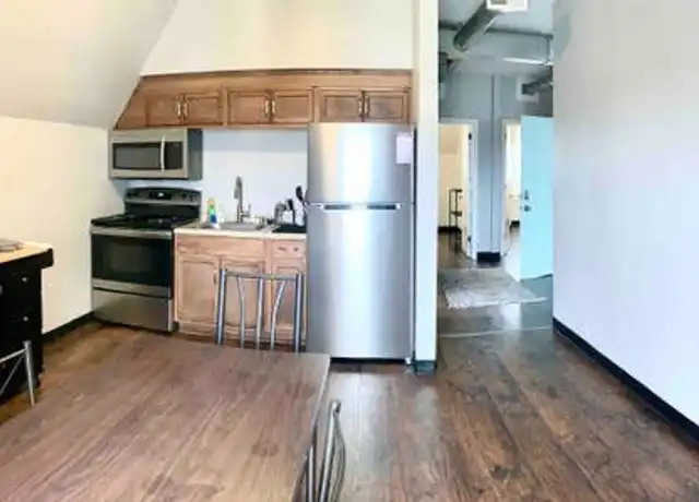 Property at 624 N Negley Ave Unit 3, Pittsburgh, PA, 15206, 2 beds, 1 bath, [object Object]