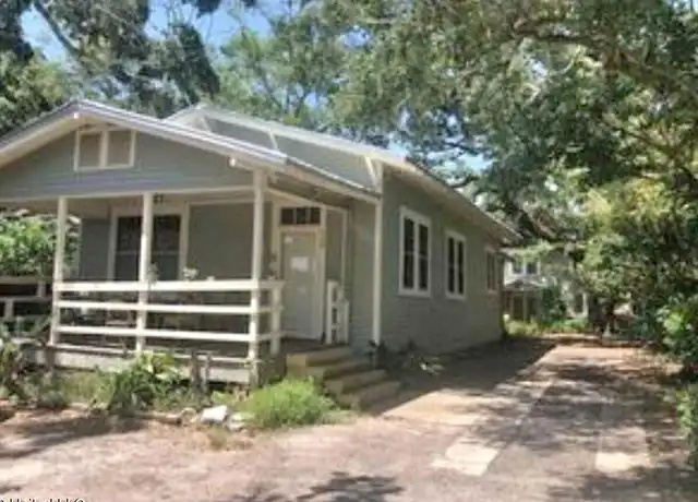 Property at 108 E Railroad St, Gulfport, MS, 39507, 3 beds, 1 bath, [object Object]