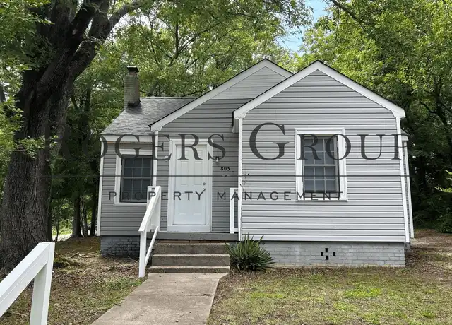 Property at 803 Roberson St, Henderson, NC, 27536, 3 beds, 1 bath, [object Object]