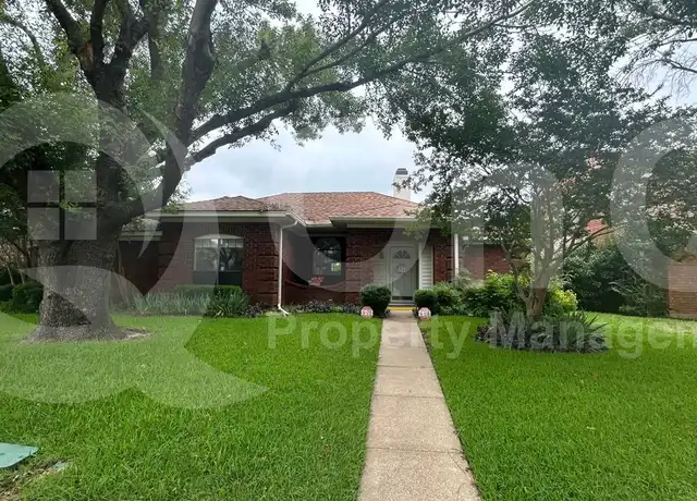 Property at 1633 Palisades Dr, Carrollton, TX, 75007, 3 beds, 2 baths, [object Object]