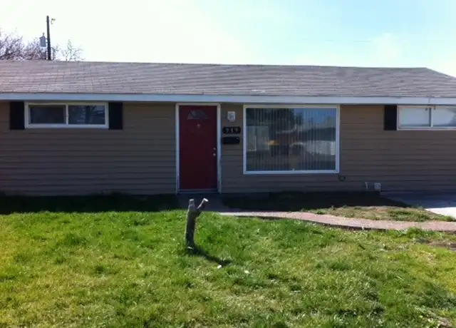 Property at 939 E Cherry Ave, Moses Lake, WA, 98837, 3 beds, 1 bath, [object Object]