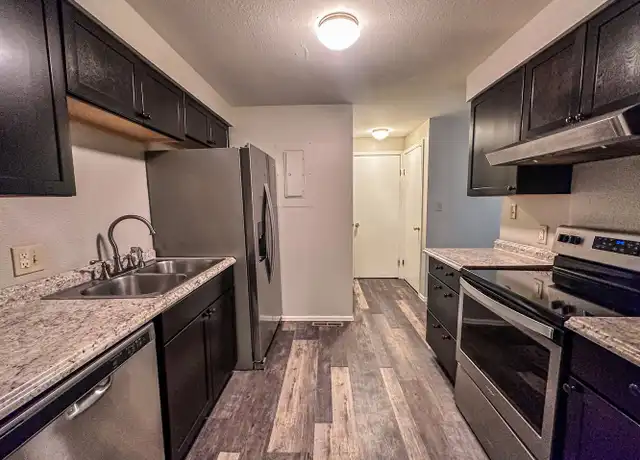 Property at 2052 Estes Ln Unit 2, Longmont, CO, 80501, 3 beds, 1.5 baths, [object Object]