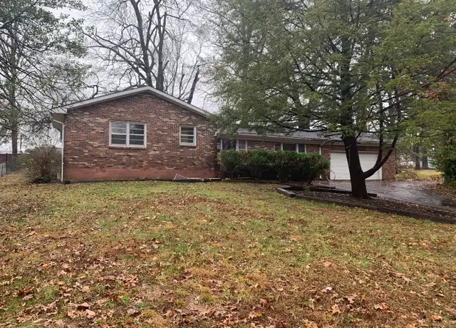 Property at 624 Cherrywood Dr, Radcliff, KY, 40160, 3 beds, 2 baths, [object Object]