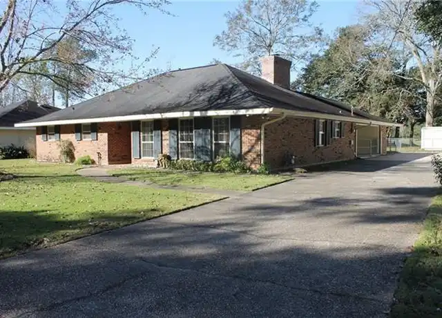 Property at 102 S Jayson Dr, Slidell, LA, 70458, 3 beds, 2 baths, [object Object]