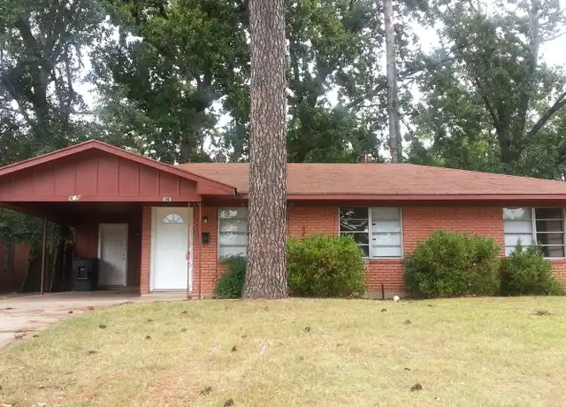 Property at 919 Pine Tree Dr, Shreveport, LA, 71106, 3 beds, 1 bath, [object Object]
