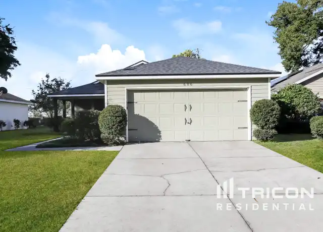 Property at 606 Arlington Ct, Eustis, FL, 32726, 3 beds, 2 baths, [object Object]