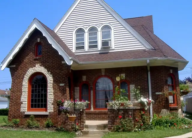 Property at 3152 S 25th St, Milwaukee, WI, 53215, 2 beds, 1 bath, [object Object]