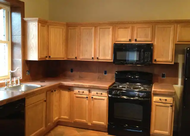Property at 559 S Braddock Ave Unit 2, Pittsburgh, PA, 15221, 2 beds, 2 baths, [object Object]