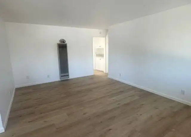 Property at 1107 W Broadway Unit 4, Anaheim, CA, 92805, 1 bed, 1 bath, [object Object]