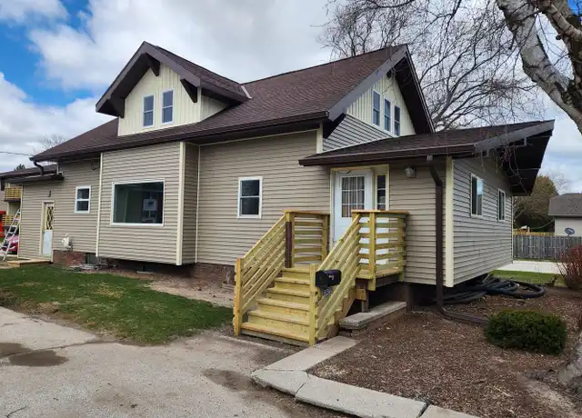 Property at Birchwood Apartments - 3430 S 12th St, Sheboygan, WI, 53081, 4 beds, 2 baths, [object Object]