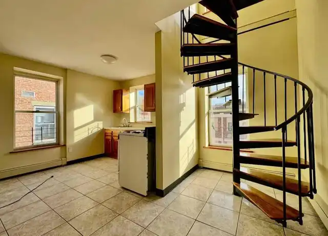 Property at 171 S Broadway, Yonkers, NY, 10701, 2 beds, 1 bath, [object Object]