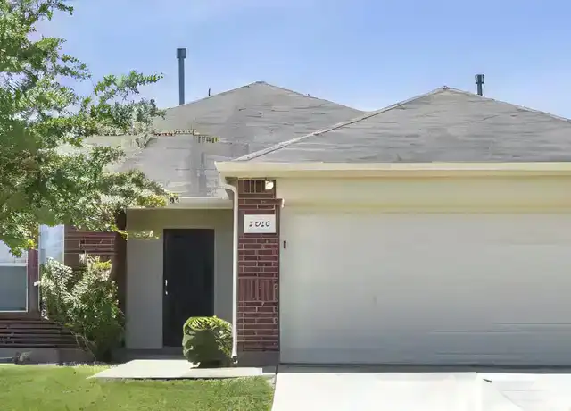 Property at 2000 Natchez Dr, Forney, TX, 75126, 3 beds, 2 baths, [object Object]